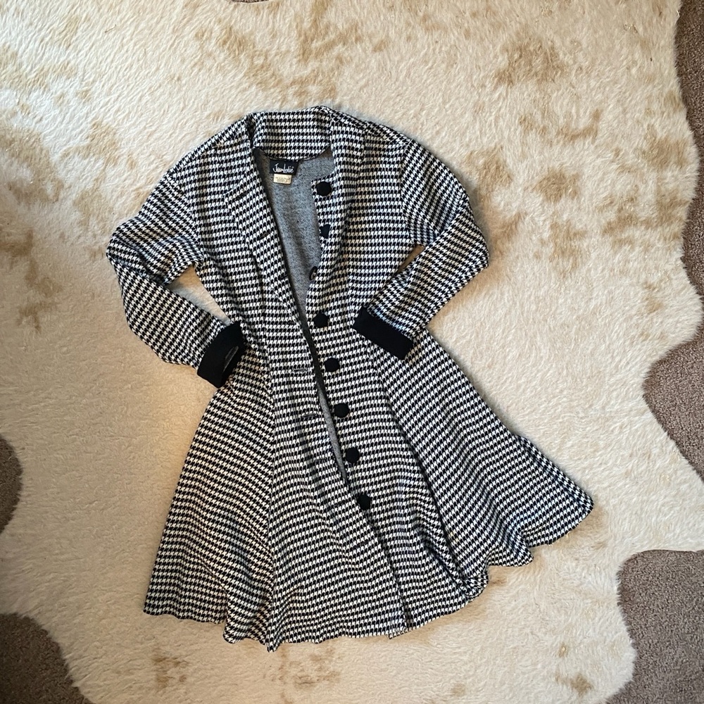Vintage Jean Leslie Houndstooth overcoat
